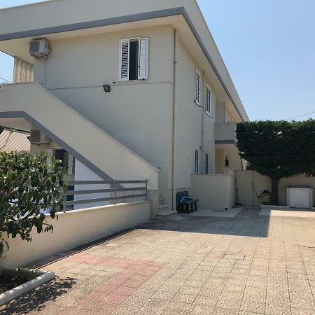 Apartament Brezza Di Mare Torre Canne Zewnętrze zdjęcie